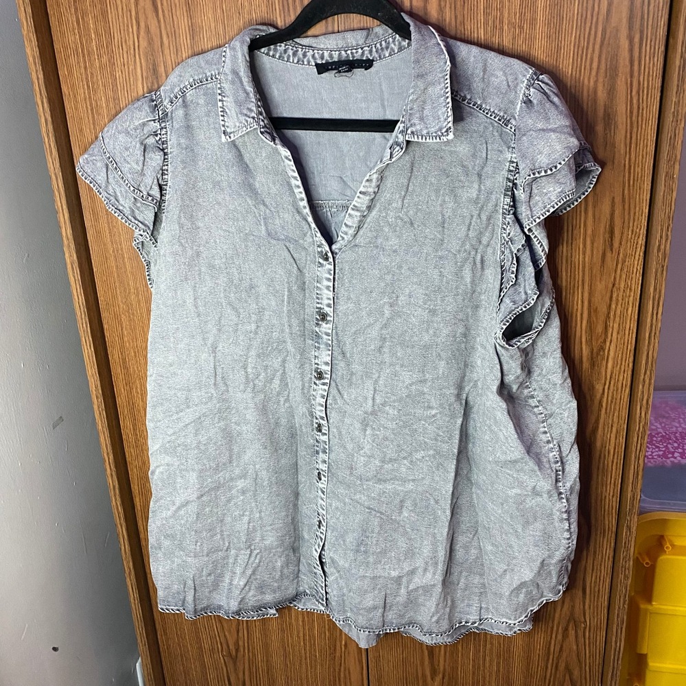 Jane + Delancey Button Down Top Womens 2X Grey Acid Wash Ruffle Sleeve‎ Lyocell